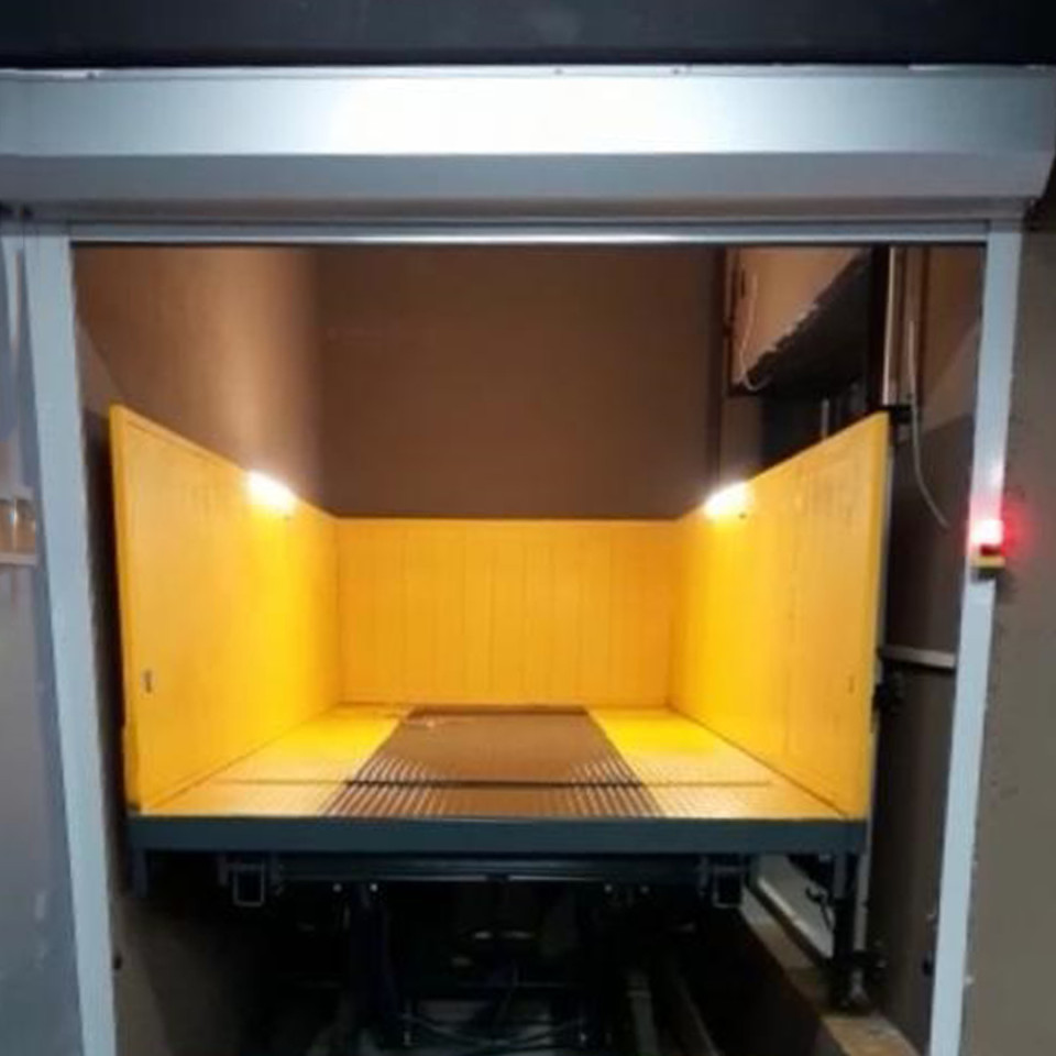 Scissor Vehicle Platform