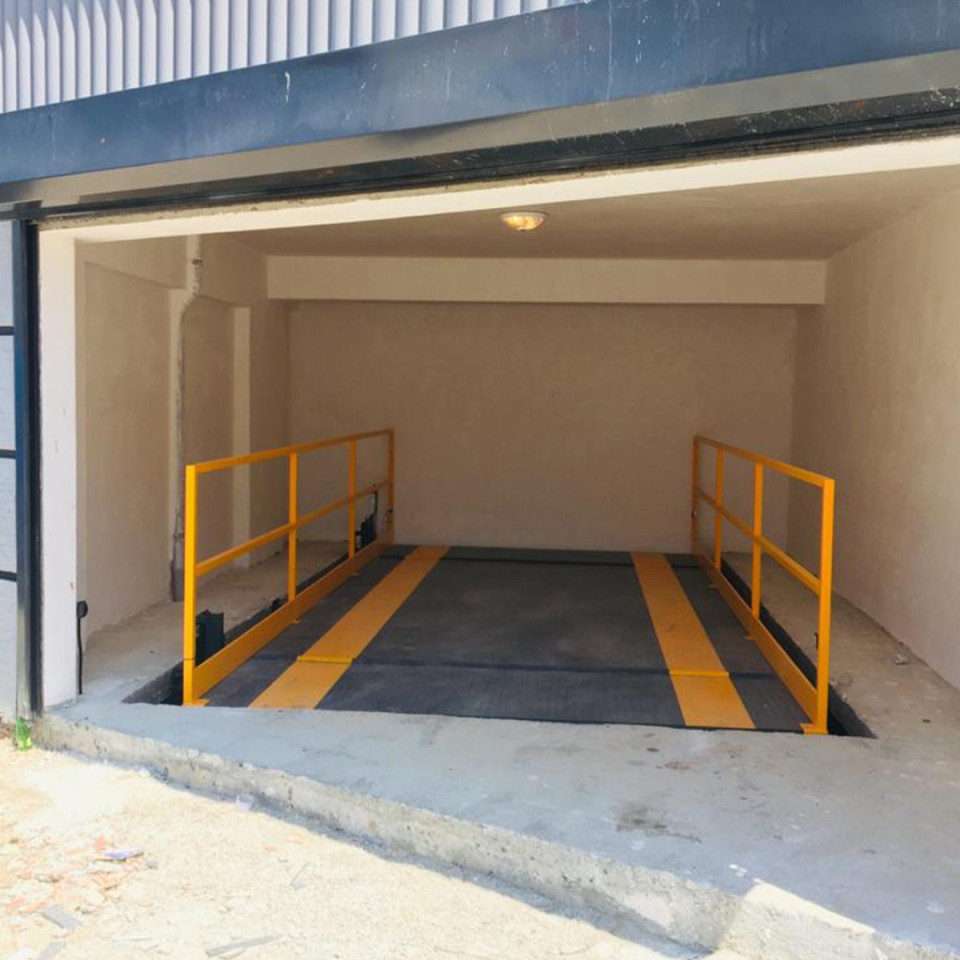 Scissor Vehicle Platform